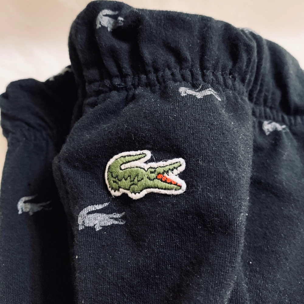 Lacoste - Picture 2 of 3